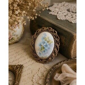 Vtg Hand Painted Porcelain Forget Me Not Floral Brooch Gold Tone Filigree Pin